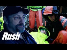 Time Bandit Deckhand SLAMMED Violently By Huge 30ft Waves! | Deadliest Catch