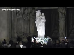 La statue de la Vierge retourne à la cathédrale Notre Dame de Paris le 15 novembre 2024