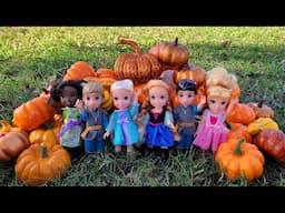 Pumpkin race ! Elsa & Anna toddlers - fall time - Barbie girls