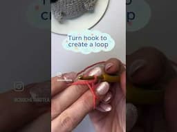 How to #crochet a magic circle #crochetforbeginners #howtocrochet #crochettutorial #learntocrochet