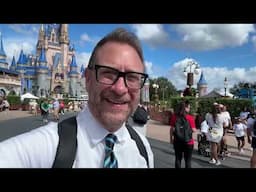 ELTON JOHN AT Magic Kingdom's Christmas Show