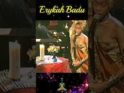 Erykah Badu performs "On & On" | MTv Unplugged 1997