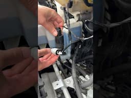 BMW i3: Clogged Windscreen Washer Jets Easy DIY Fix [Preparation] #bmwi3 #bmwtech #cardiy