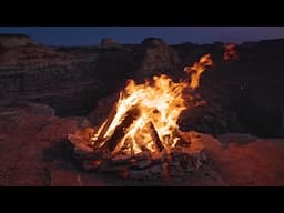 Live - Scenic Desert Campfire 🔥 The Best Spot with a Picturesque Canyon at Twilight