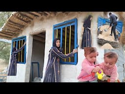 The efforts of Narges and her children: in installing the doors and windows of her hut