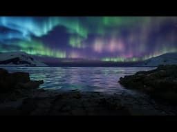 Nordic Beach & Aurora Borealis | Ocean Wave Sounds | 4K