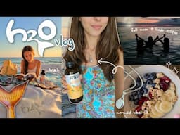 living like an H2O mermaid for a day 🧜‍♀️🐚🌊 (beach, full moon, reading, & more)