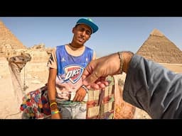 The Hustler Wants My Gold Bracelet As A Tip - Egypt Pyramids 🇪🇬