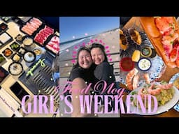 FOOD VLOG: Fun girl's weekend, happy hour, HB pier, "World's Best Lobster Roll", and sleepovers!