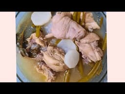 SINIGANG NA MANOK /  ( LUTONG BAHAY )