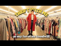 The best Goodwill ever! ~Thrift With Me + Try On Thrift Haul~