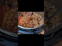 Instant Pot Beef Short Ribs and Black-Eyed Peas: Savory and Delicious