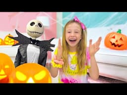 Papá sorprende a Nastya y decora la casa para Halloween