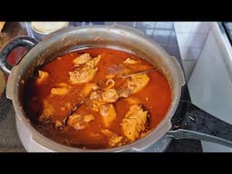 चिकन करी || Basic Chicken Curry For Beginners...In 10 mins Preparation Time