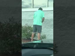 Only in Florida…. Man does this in Public 😱 Watch Til End #shorts #shortvideo