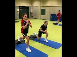 Des exercices de renforcements musculaires pour des jeunes en handball par le coach Philip