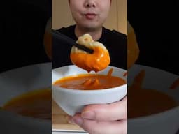 Let's Try Momos in Butter Chicken Sauce #indianfood #indochinese #letstry #butterchicken #momo