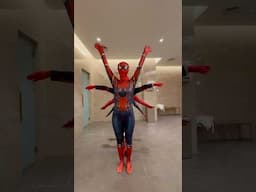 Spiderman Hand exercise