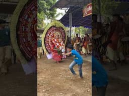 മൂവാളം കുഴി ചാമുണ്ഡി അമ്മ 🏃😱😰 | #explorewithakshay #theyyam