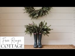 Sweet & Simple Cottage Farmhouse Christmas decor 🎄