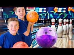 Bowling for Kids 🎳 Fun at the Bowling Alley 🎱 Ten Pin Bowling for Kids 👧🏼 Games for Kids