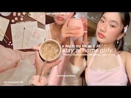 a day in my life as a stay at home girly 🍨🎀| painting, journaling, self-care, everyday makeup & more