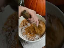 Starbucks-Inspired Pumpkin Cream Cheese Muffins!