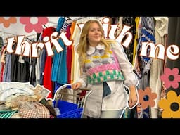 THRIFT WITH ME | my favorite secondhand store + trying on 50 colorful vintage finds | WELL-LOVED