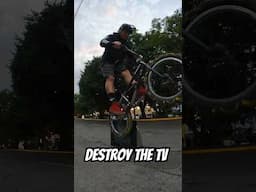 Destruye la TV 🤘😎 #Bmx