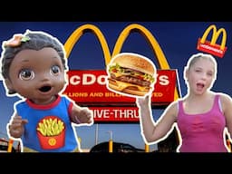 BABY ALIVE does the ROCK_PAPER_SCISSOR McDONALDS CHALLENGE! The Lilly and Mommy Show! KIDS SKIT