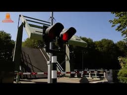 DUTCH BRIDGE OPENS - Ossenzijlerbrug - Ossenzijl