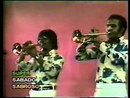 JOHNNY PACHECO Y EL CONDE EN PANAMA 1974 - MIRALO AL REVES