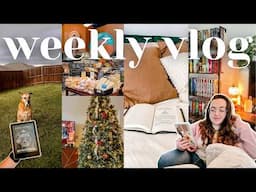 i'm currently reading 6 books and spiraling | WEEKLY VLOG