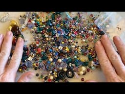 Beadaholique Live Show: Featuring the Mr. Kitty Big Bead Bonanza Grab Bag!