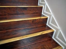 Placing Laminate floor to stairs  تركيب أرضية خشبية للدرج