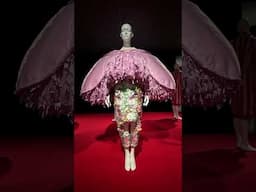 Fashion Exhibit at The National Museum of Modern Art Kyoto