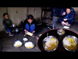 a village family in Nepal || cooking in the village || village cooking recipe || Life in rural Nepal