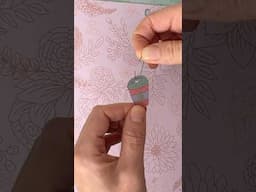 Mini Christmas Ornaments with Teckwrap Shrink Sheets #christmascrafts #teckwrapcraft