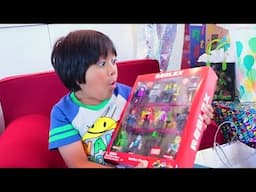 How This Kid Made $100.000.000 by Playing With Toys