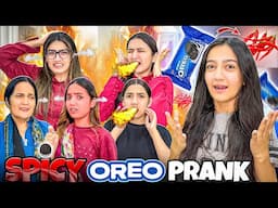 Spicy Oreo Prank With My Family 🥵| Sabki Halat khraab Hogai 😨|Hot  Chili🌶️| Rabia Faisal|Sistrology