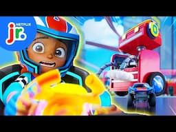 Racers VS GIANT Squeakers! 🤖 Hot Wheels Let's Race | Netflix Jr