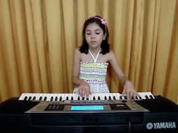 Letícia Fonseca aos 10 anos - Nossa Senhora - Roberto Carlos - Teclado