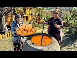 SAMSA : Grandma Cooking Crispy Uzbek Samosa and Traditional Baklava!