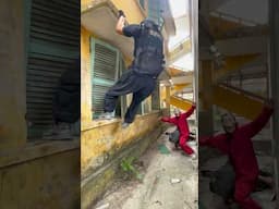 Money Heist Vs Police || 132.0 #parkour #bubblesgangz #moneyheist #badguys #police