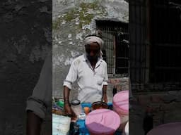 Can This Street Vendor Make Bhelpuri FAST Enough to Beat the 10 Rupee Challenge?