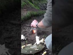 Mini Clay Cooker #bushcraft #winterbushcraft #survival #fireskills #outdoorcooking #camping