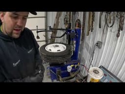 Mounting a 19.5 Rim with Mayflower 960 Tire Machine