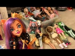 LATE NIGHT DOLL ROOM CLEANING AND COLLECTION PURGE | Lizzie is bored vlog