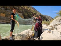 Fishing in the roaring river: the story woman nomadic