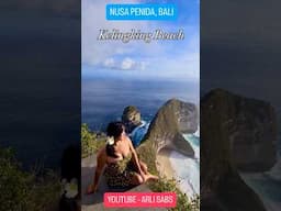 POV: YOU’RE AT THE EDGE OF THE CLIFF, OVERLOOKING NUSA PENIDA’s KELINGKING BEACH! | BALI, INDONESIA